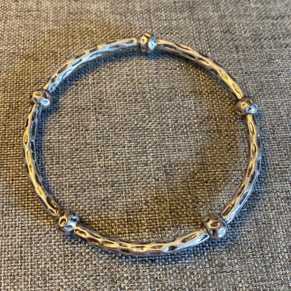 Vtg Silver-tone Bangle Bracelet - Picture 1 of 3